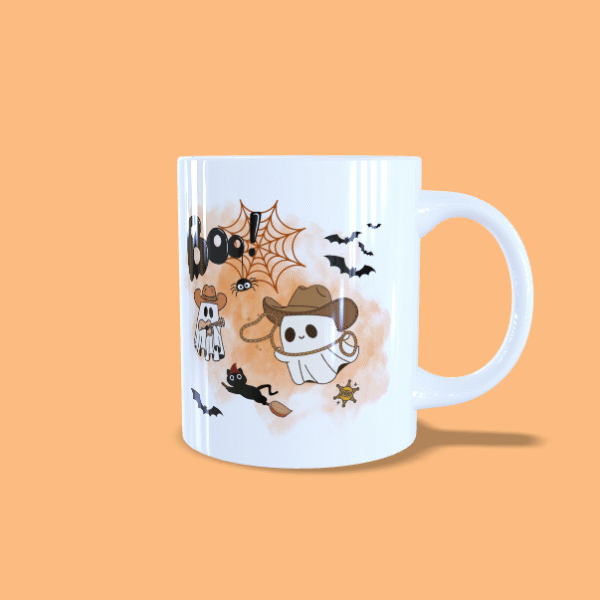 Mug halloween fantômes mignon sous fond orange, chauves souris et sigle BOO, anse à droite