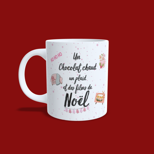 Mug un chocolat chaud un plaid et des téléfilms de noël
