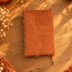 protege-livre-orange-fleurs-feuilles-poche-dos